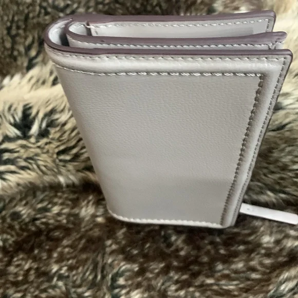 Kate Spade Pewter Grey Wallet-NWOT - Picture 9 of 12